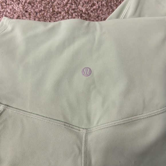 Lulu Lemon Green align size 4 Leggings - Picture 2 of 5